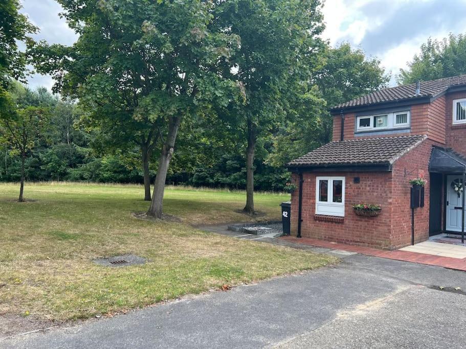 Well Presented 2 Bedroom House Village Holiday Let Strensall Eksteriør billede