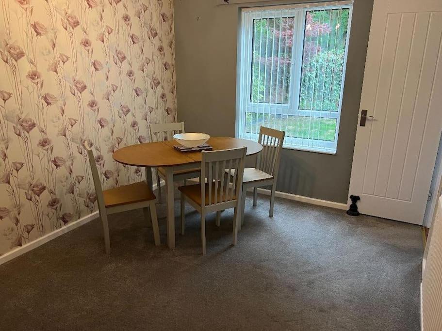 Well Presented 2 Bedroom House Village Holiday Let Strensall Eksteriør billede